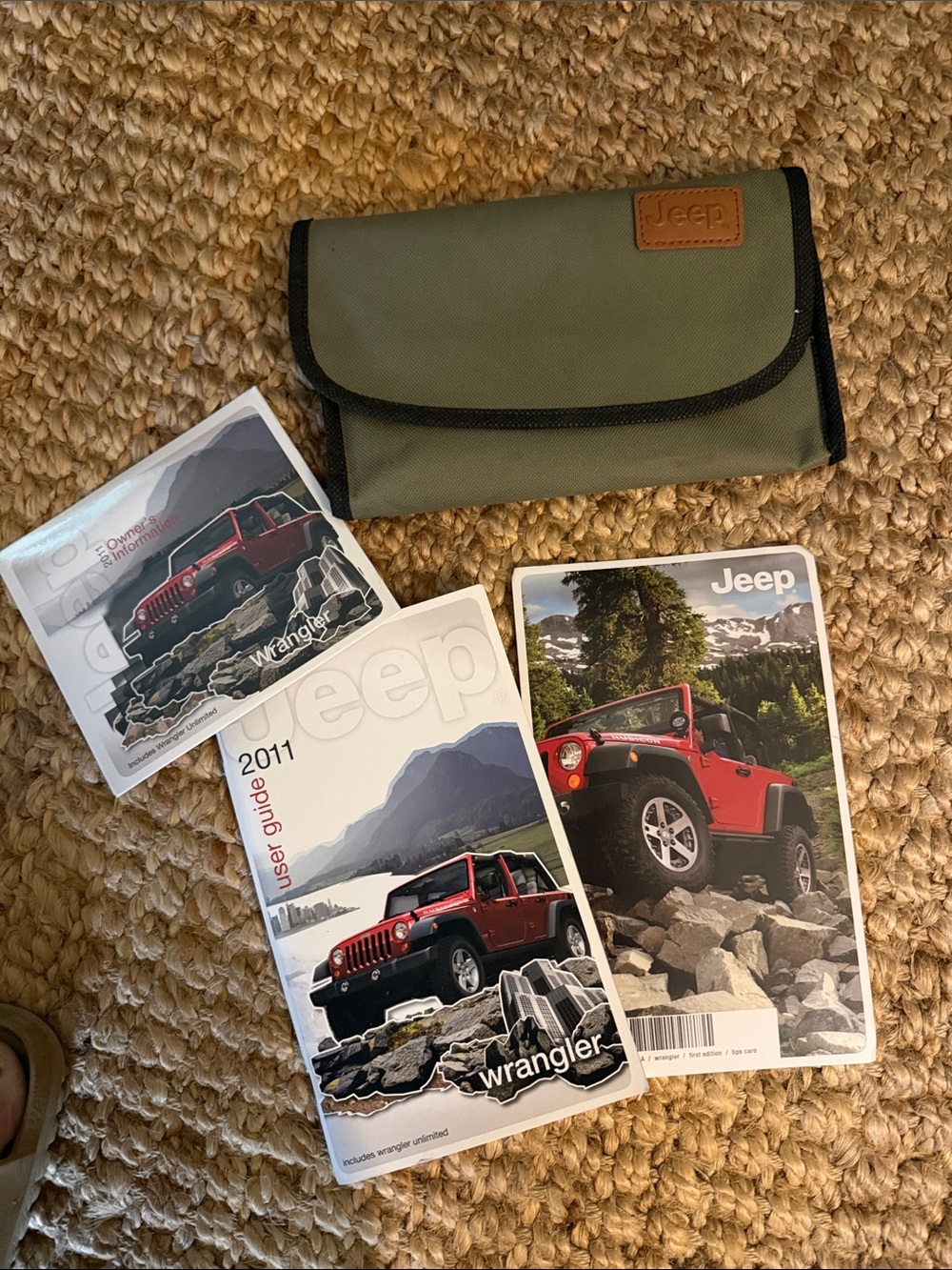 Jeep Olive Green & Black Organizer Pouch and 2011 owners guide